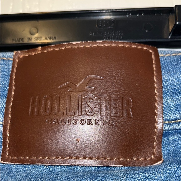 Hollister Men's Distressed Denim Slim Straight Jeans - Picture 4 of 4